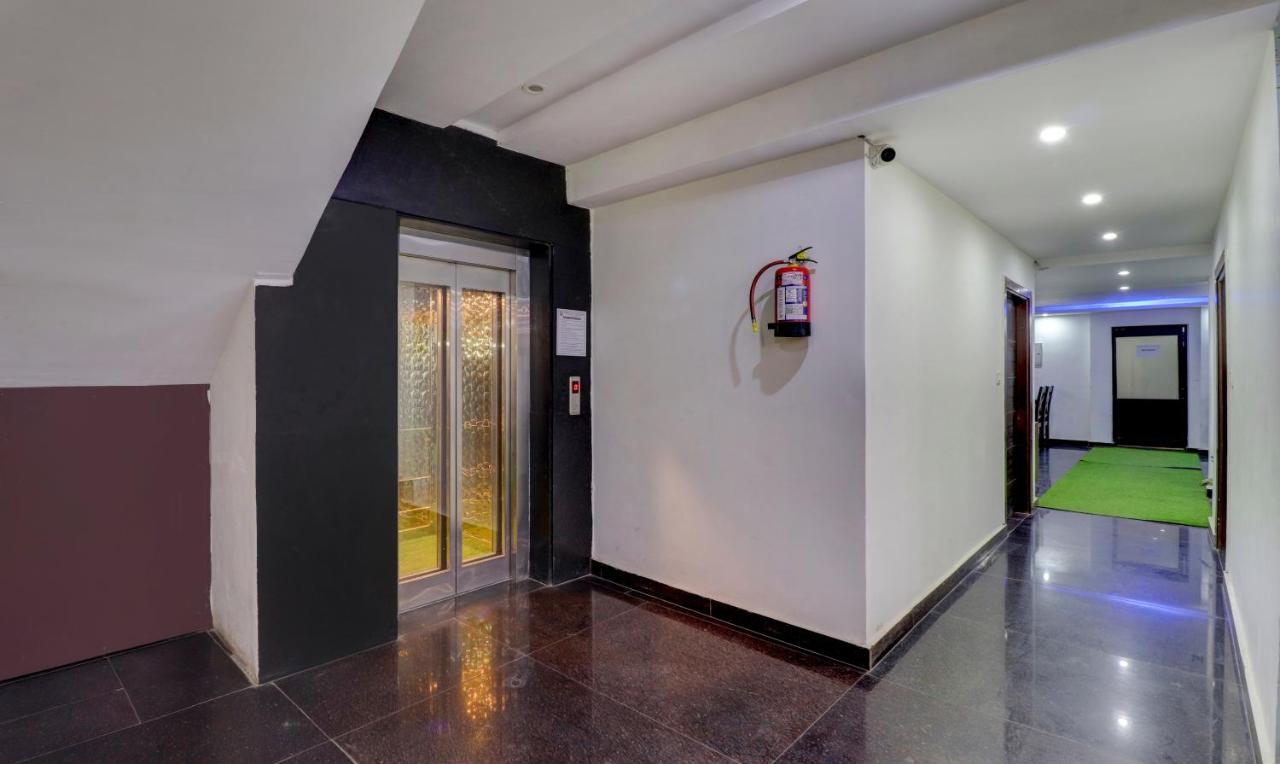 רישיקש Itsy Hotels Nv, Tapovan מראה חיצוני תמונה